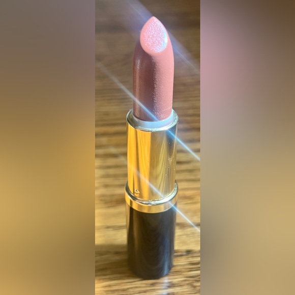 Estée Lauder pure color barely nude Creme lipstick 047 0.12 oz - Picture 2 of 4